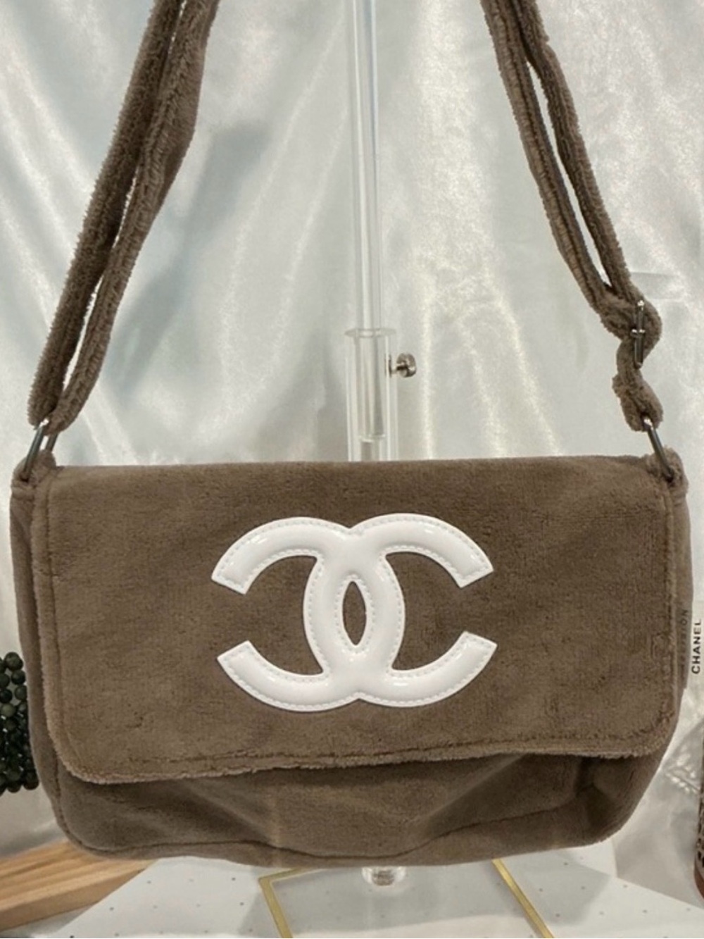 Authentic GWP Precision Tan White CC Fuzzy Shoulder Crossbody Bag
